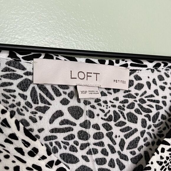 NWT Loft Tiered Midi Dress in Black and White Animal Print‎ Size XS Petite - Picture 5 of 9